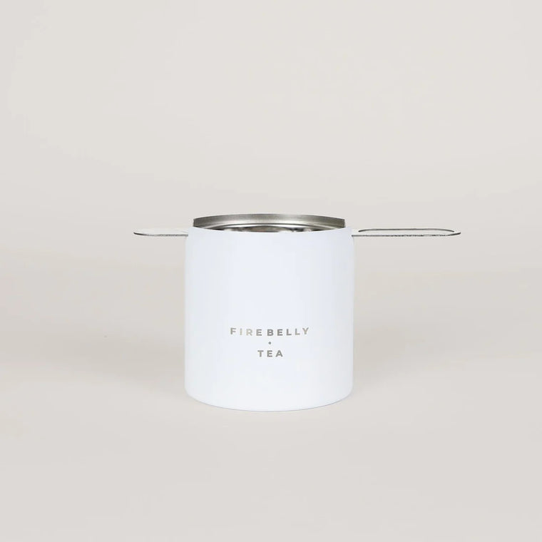 Tea Strainer with resting cup